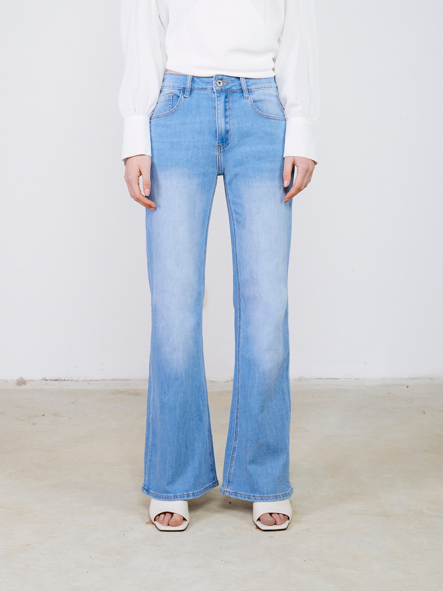 Jeans — 39031