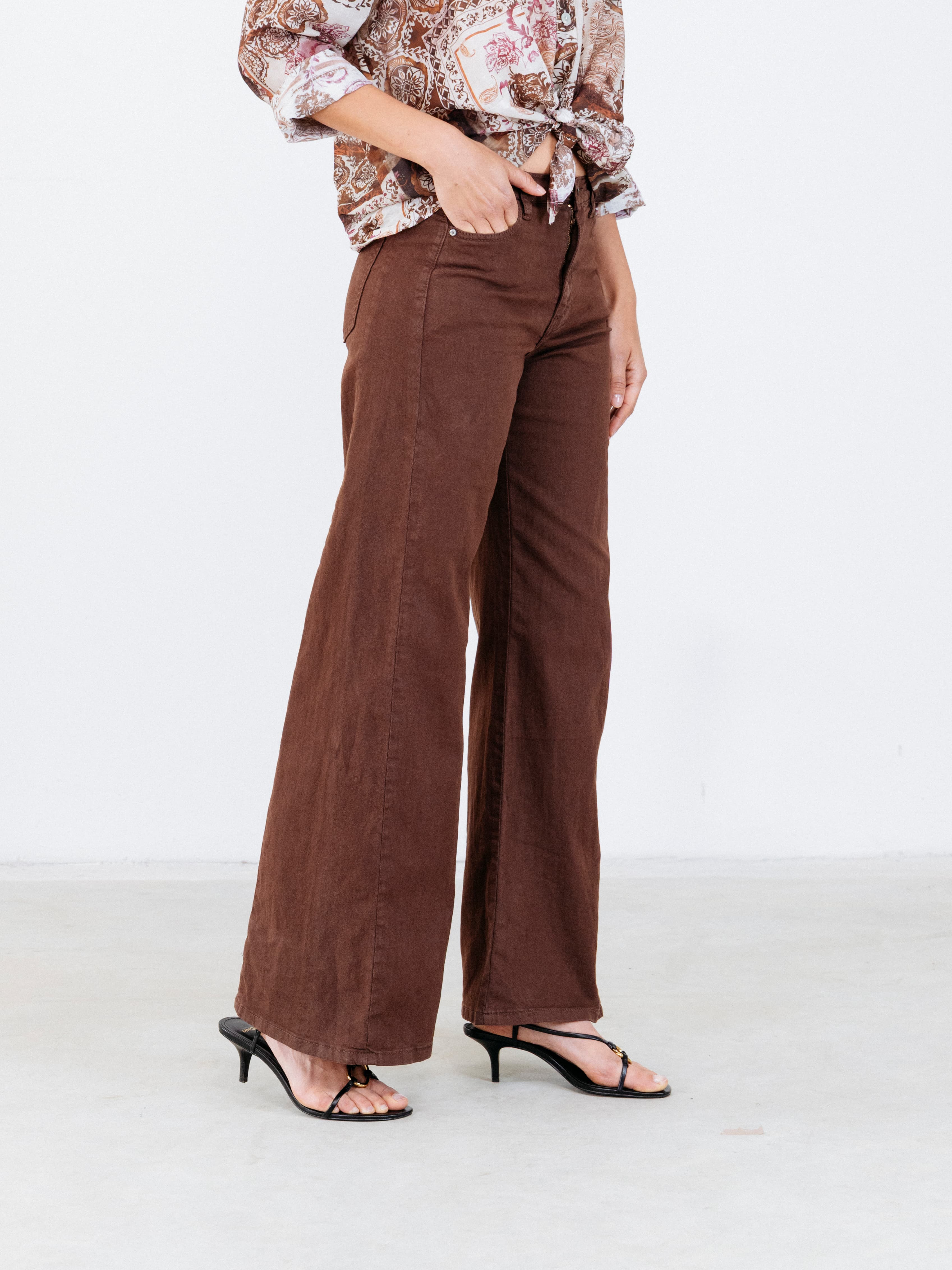 Jeans — 40032