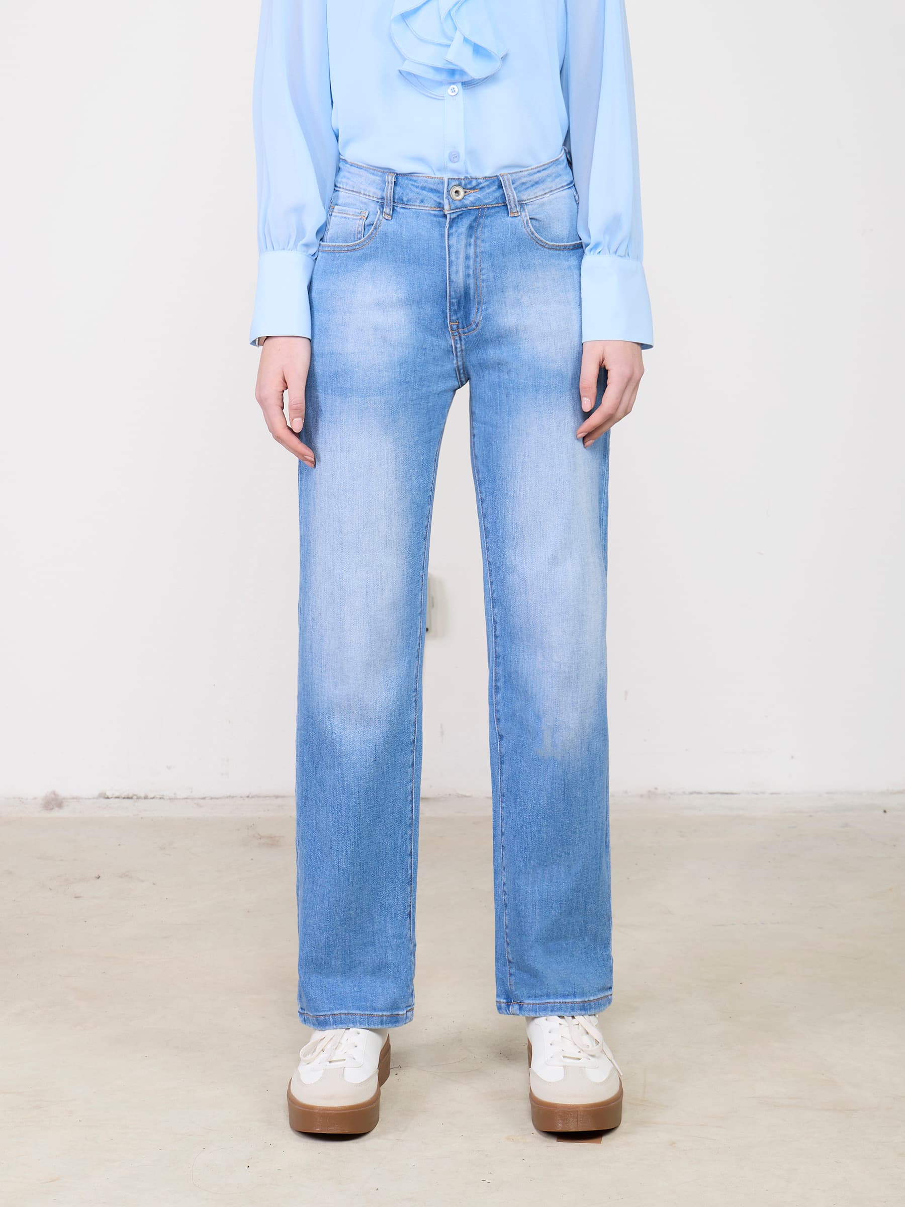 Jeans — 39031