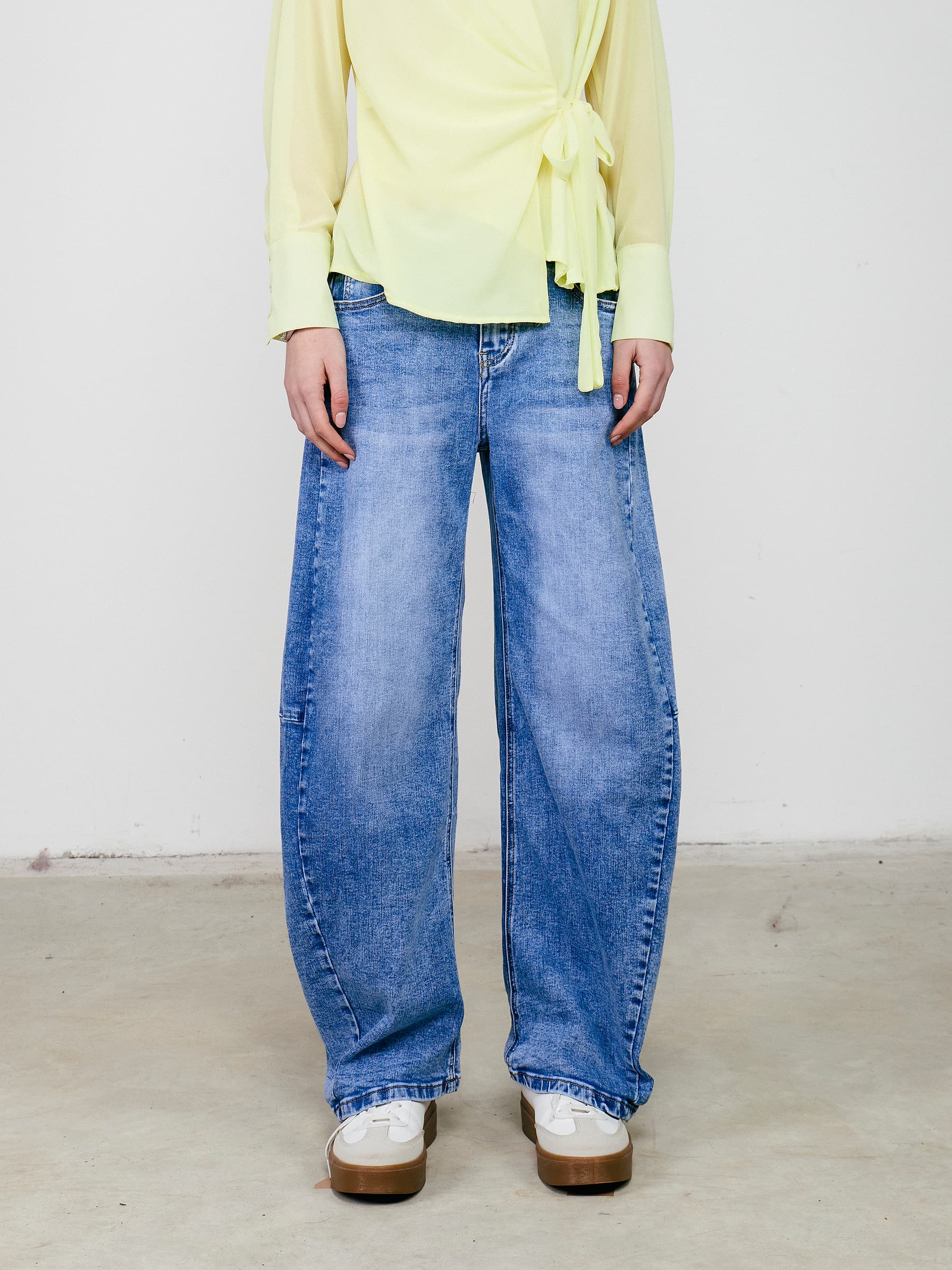 Jeans — 40032
