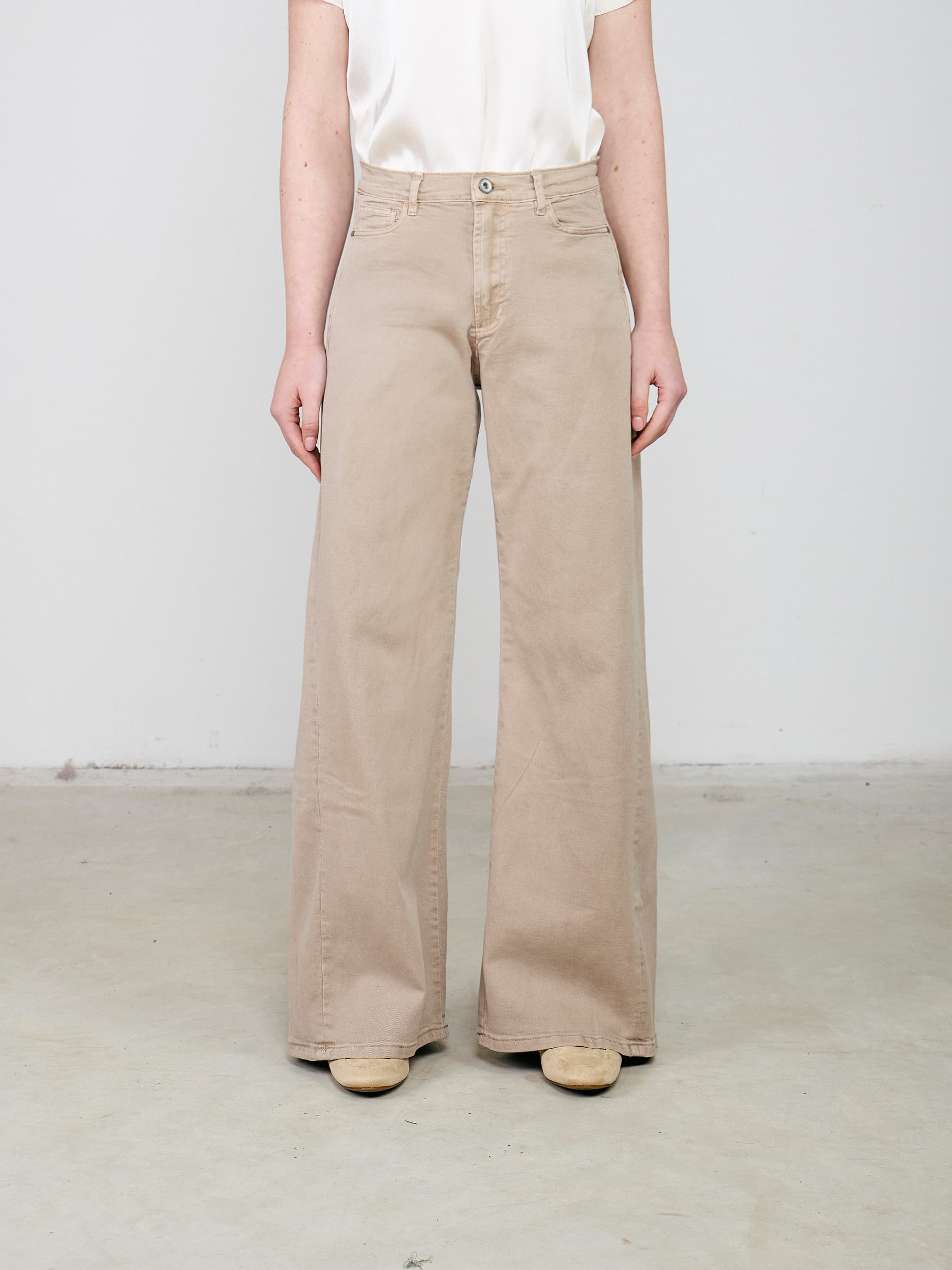Jeans — 40032